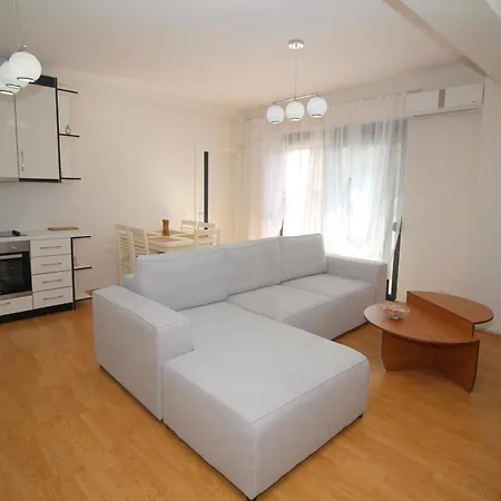 Motra Apartment Gjashte
